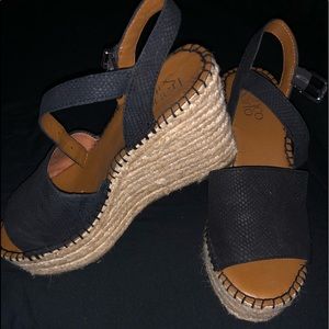 Franco Sarto Black wedges- work twice- excellent